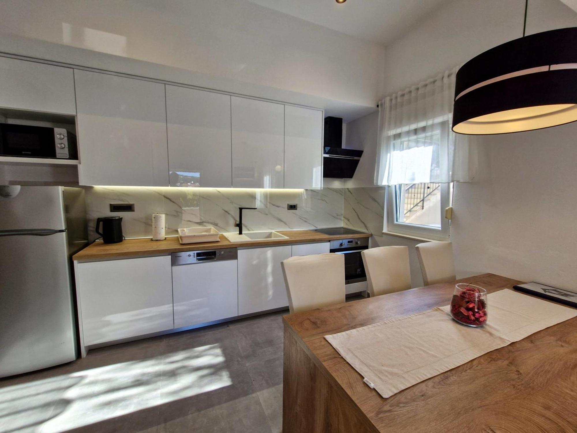 Majic Apartment Vinisce